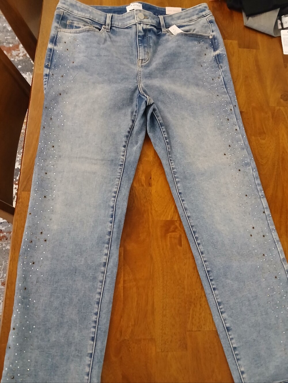Lane Bryant Signature Fit Straight. NWT Size 18 Has Rhinestones!!